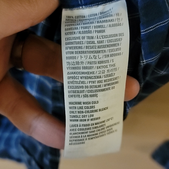 Abercrombie & Fitch Button Down Size L - Picture 7 of 7